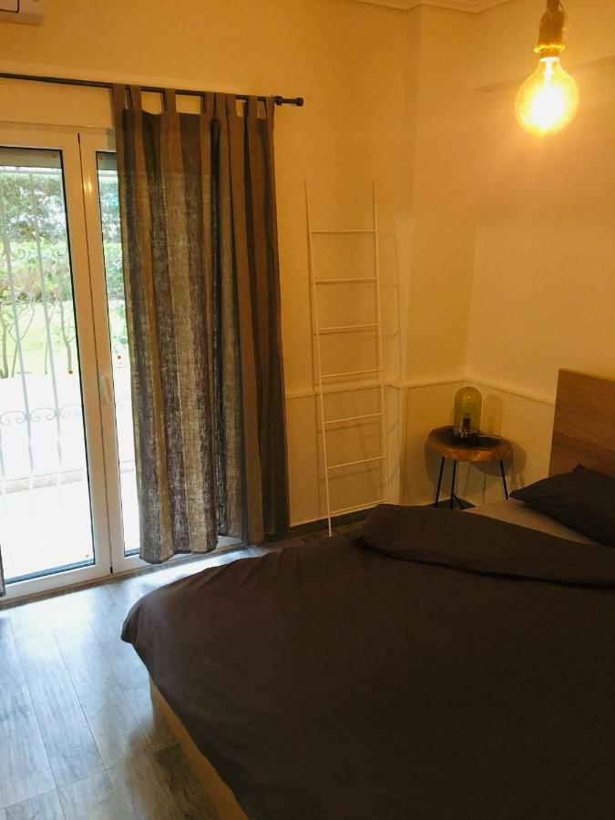 Anastasis Apartment In Palaio Faliro Афіни Екстер'єр фото